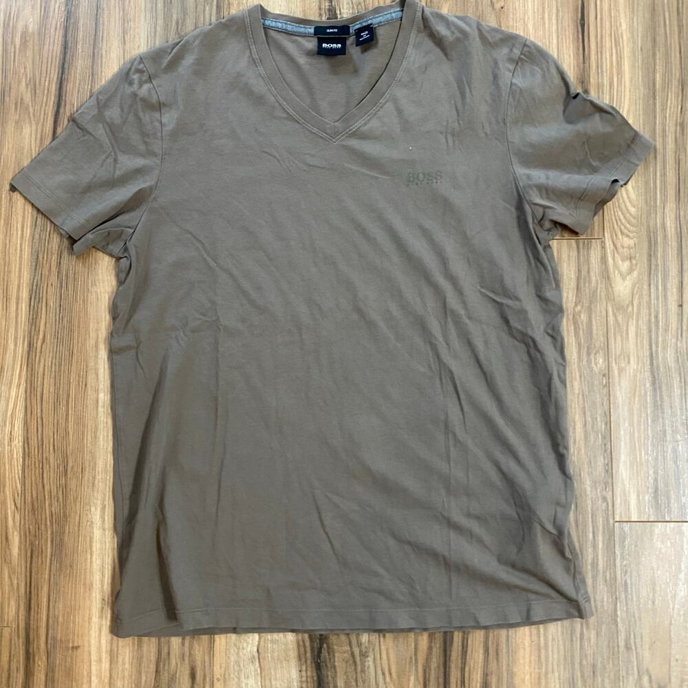 Hugo Boss T-Shirt Mens Size Small BROWN Knit V-Neck Short Sleeve